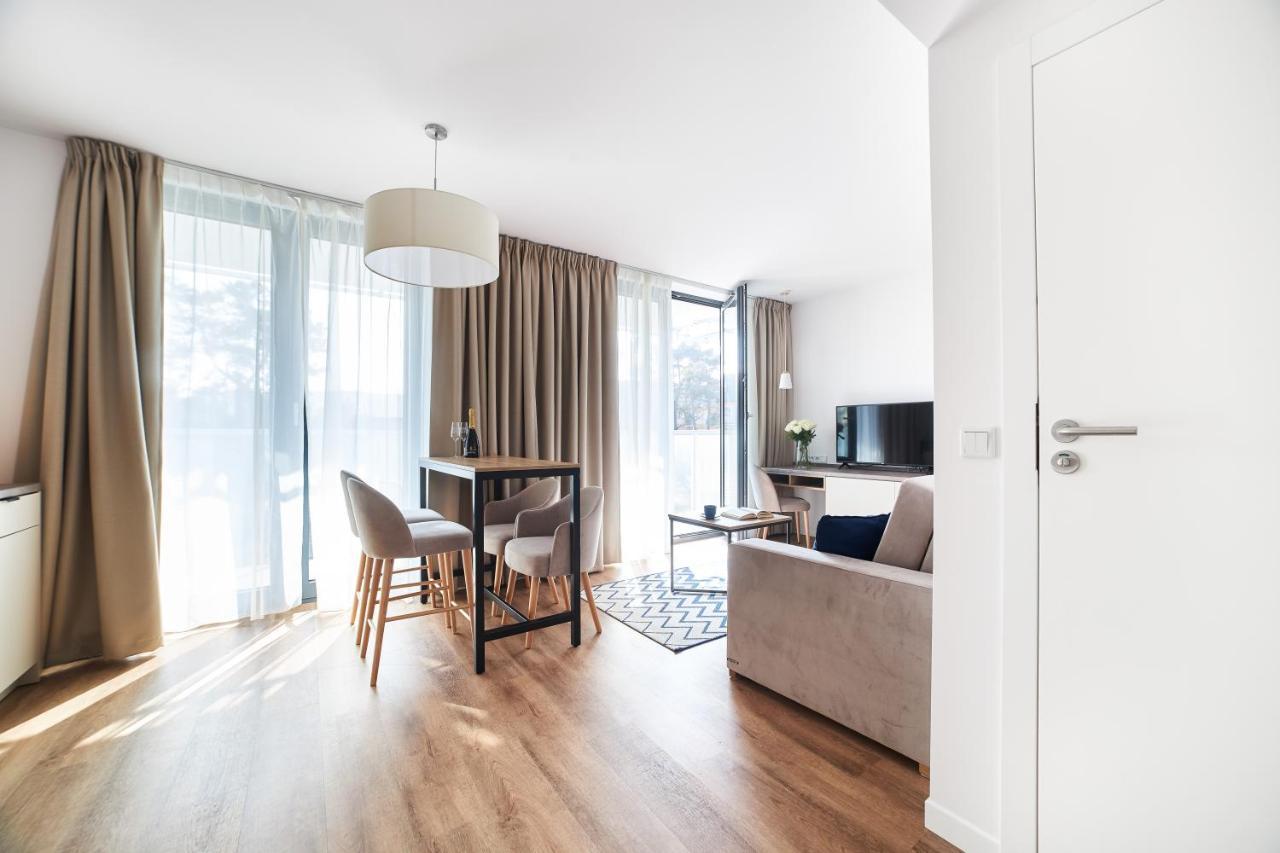 Jantaris Mielno Apartamenty Przy Plazy Exterior foto