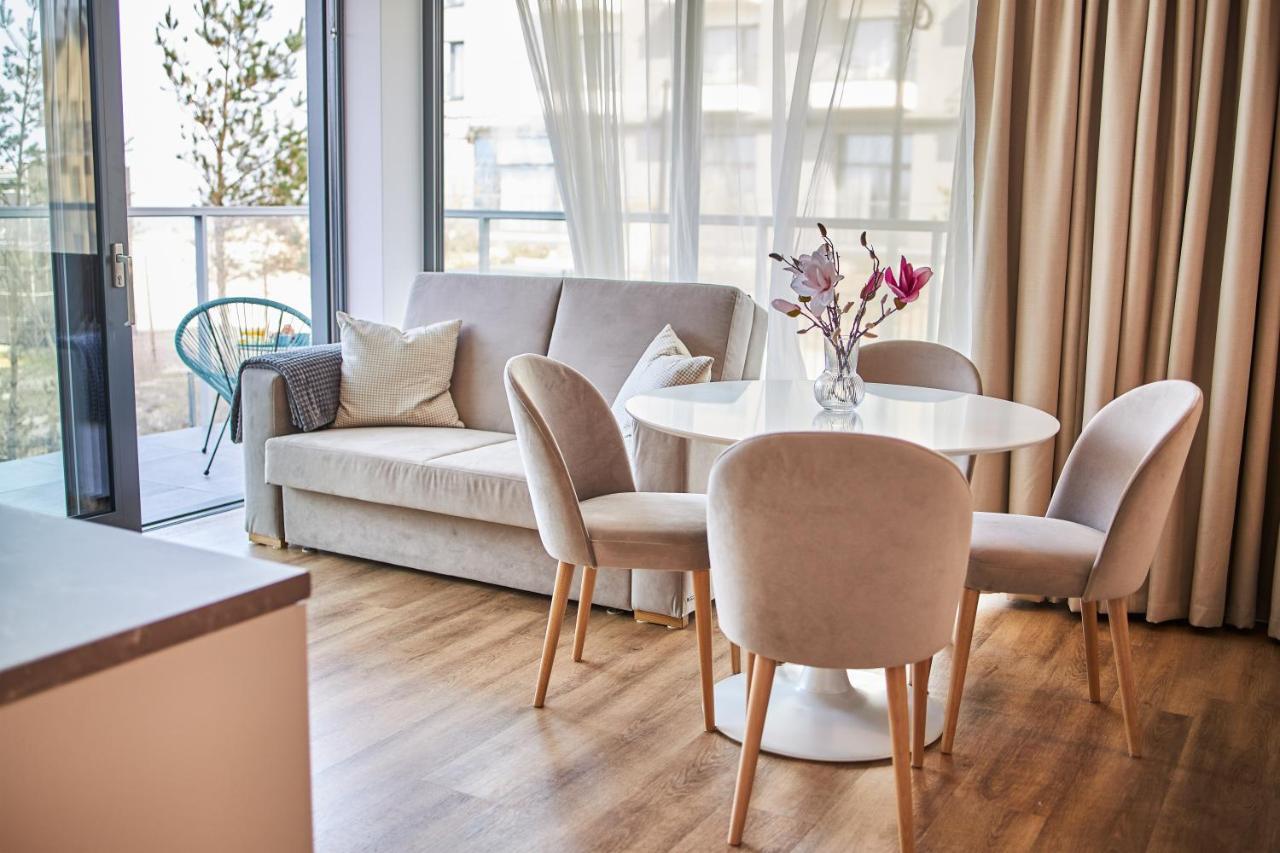 Jantaris Mielno Apartamenty Przy Plazy Exterior foto